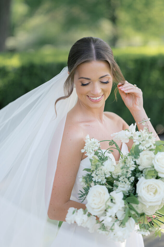 Spring Wedding at Truss Event Venue